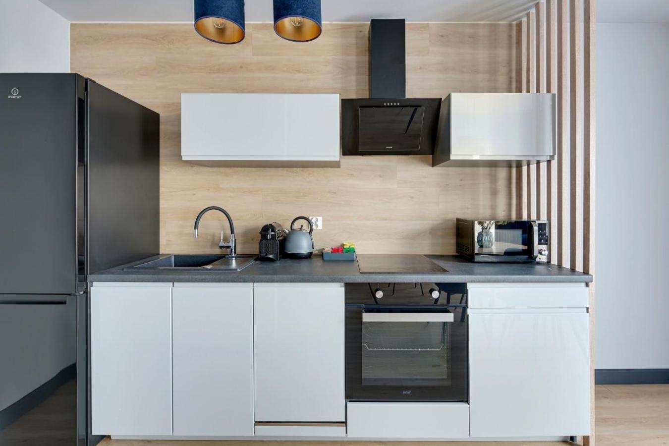 Angielska Grobla - City Center, Marina & Parking By Downtown Apartments Гданьск Экстерьер фото