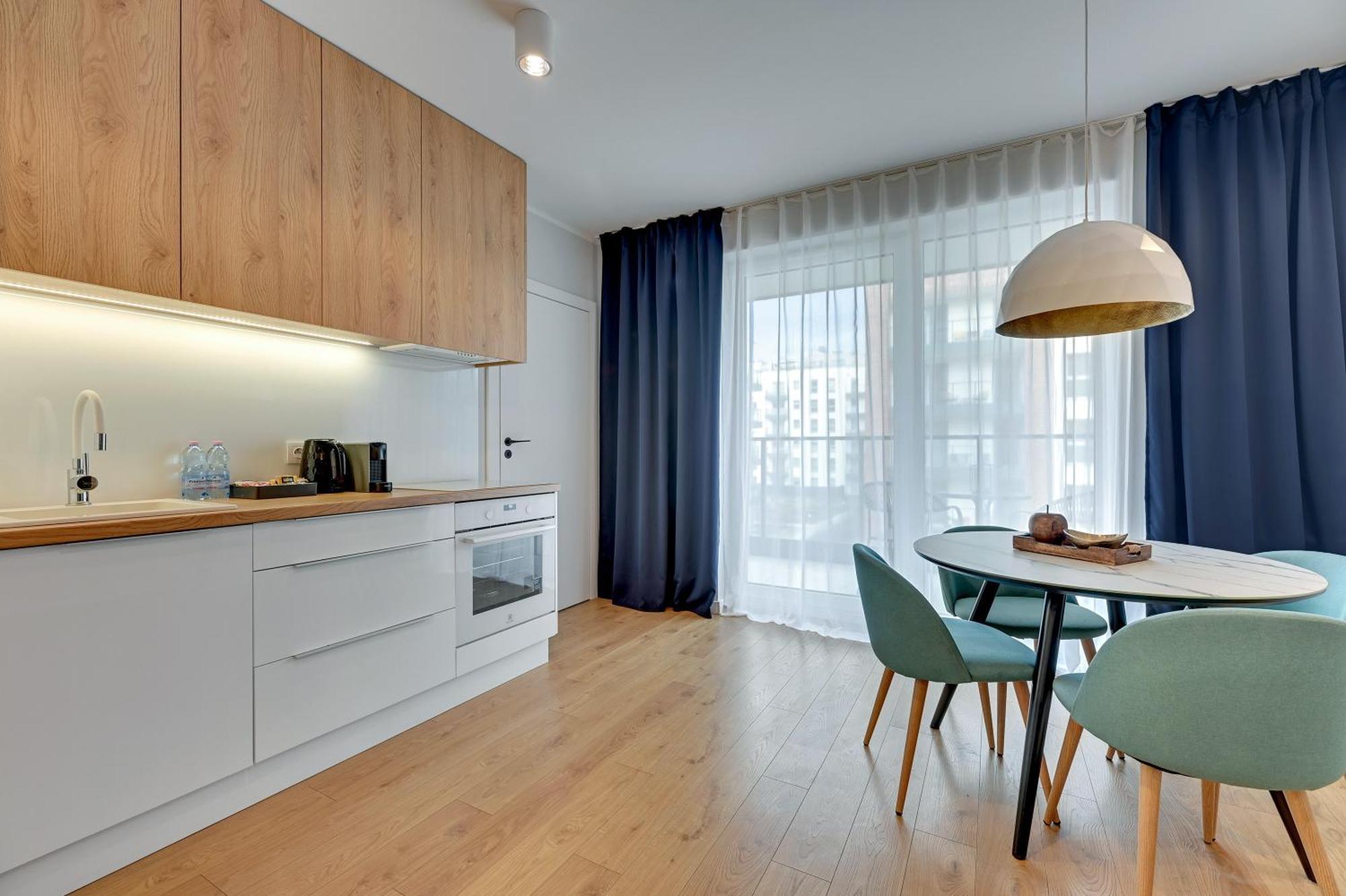 Angielska Grobla - City Center, Marina & Parking By Downtown Apartments Гданьск Номер фото